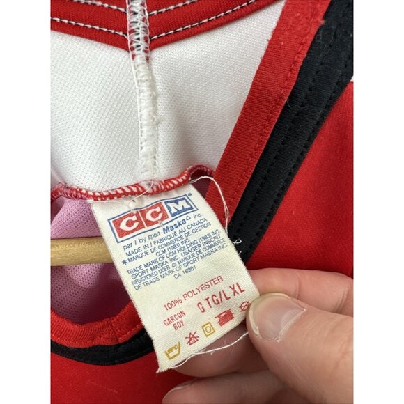 Rare Vintage CCM NHL Calgary Flames Jersey Youth L XL Red - Picture 3 of 8